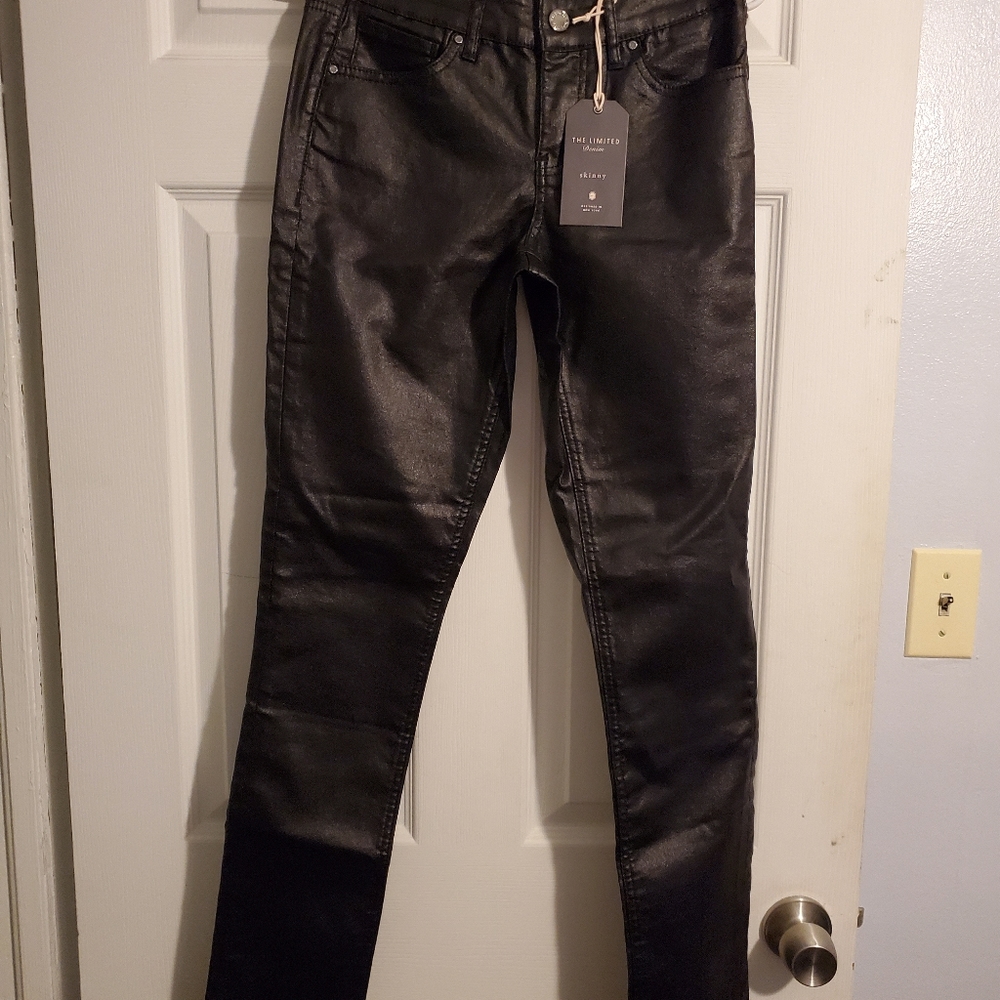 The limited denim pants